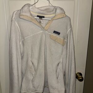 Patagonia Cream and Beige Fleece Jacket